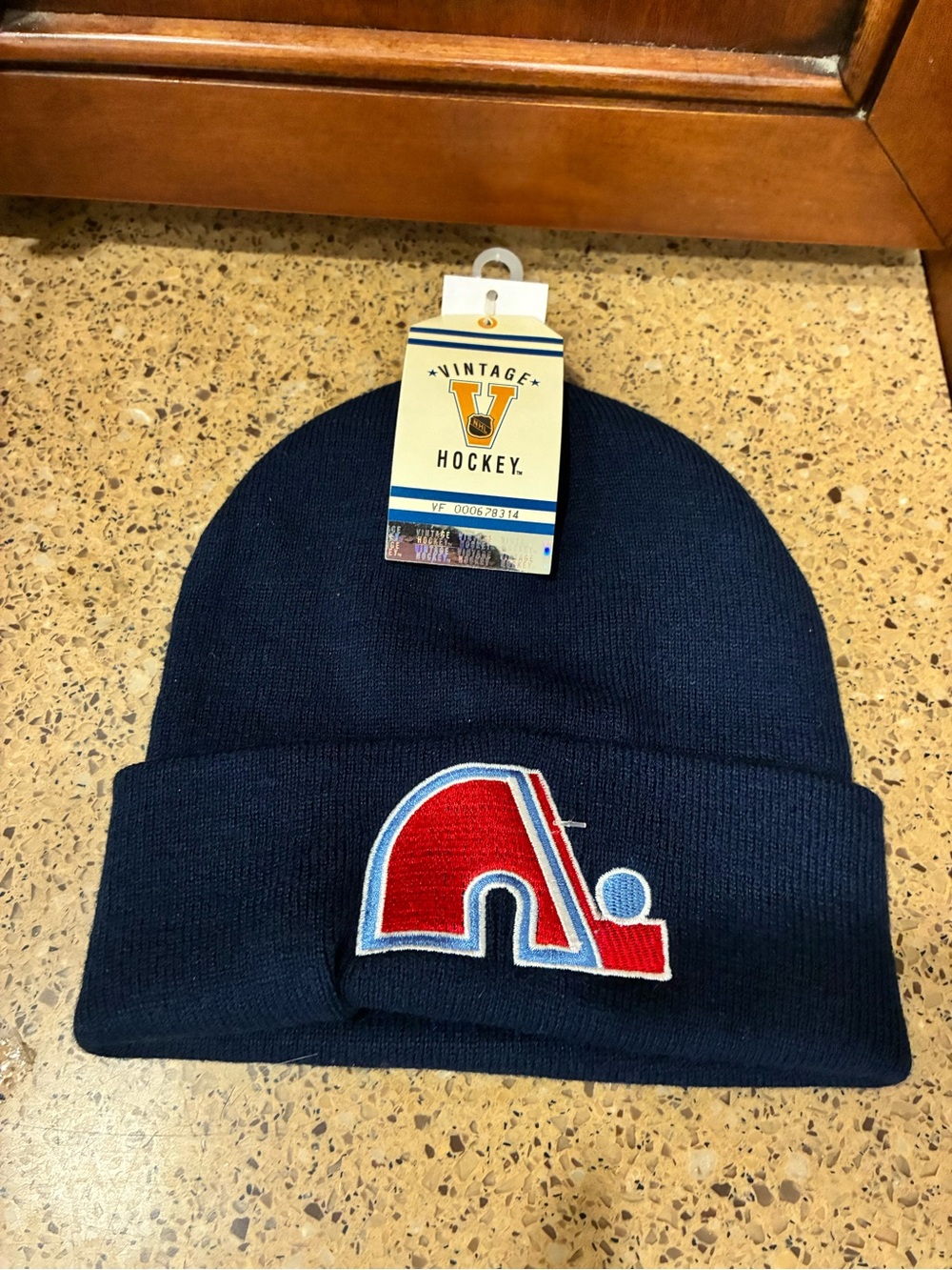 NWT Vintage Hockey Quebec Nordiques Knit Cuffed Beanie Toque Navy